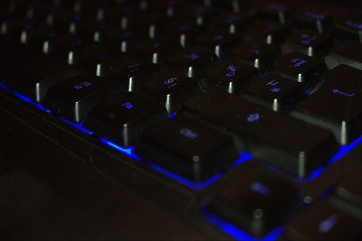 Trust Elight Illuminated : Un clavier rétro-éclairé peu cher