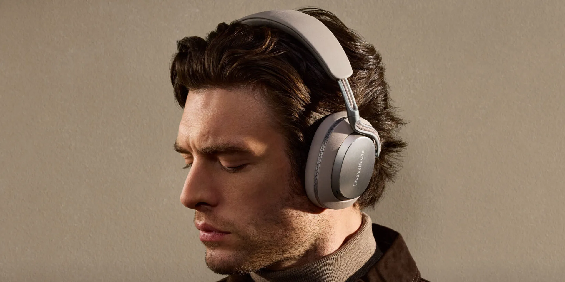 bowers & wilkins px8 s2