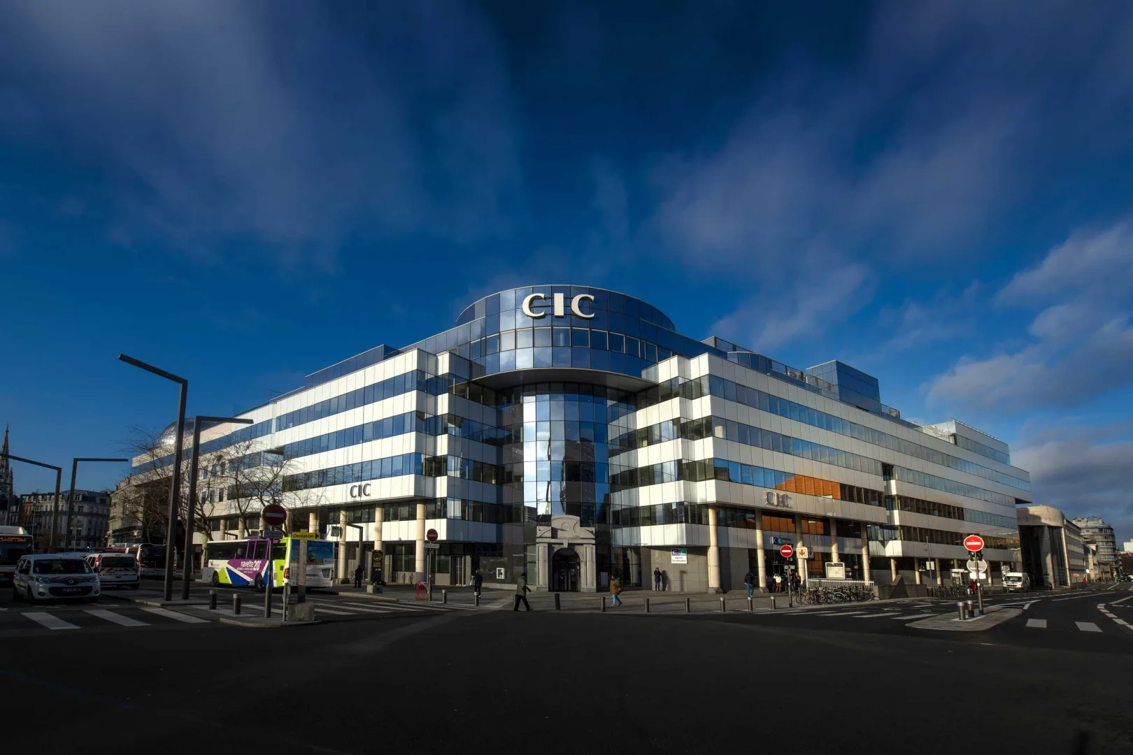 Crédit Mutuel CIC déclaration impôts bourse France