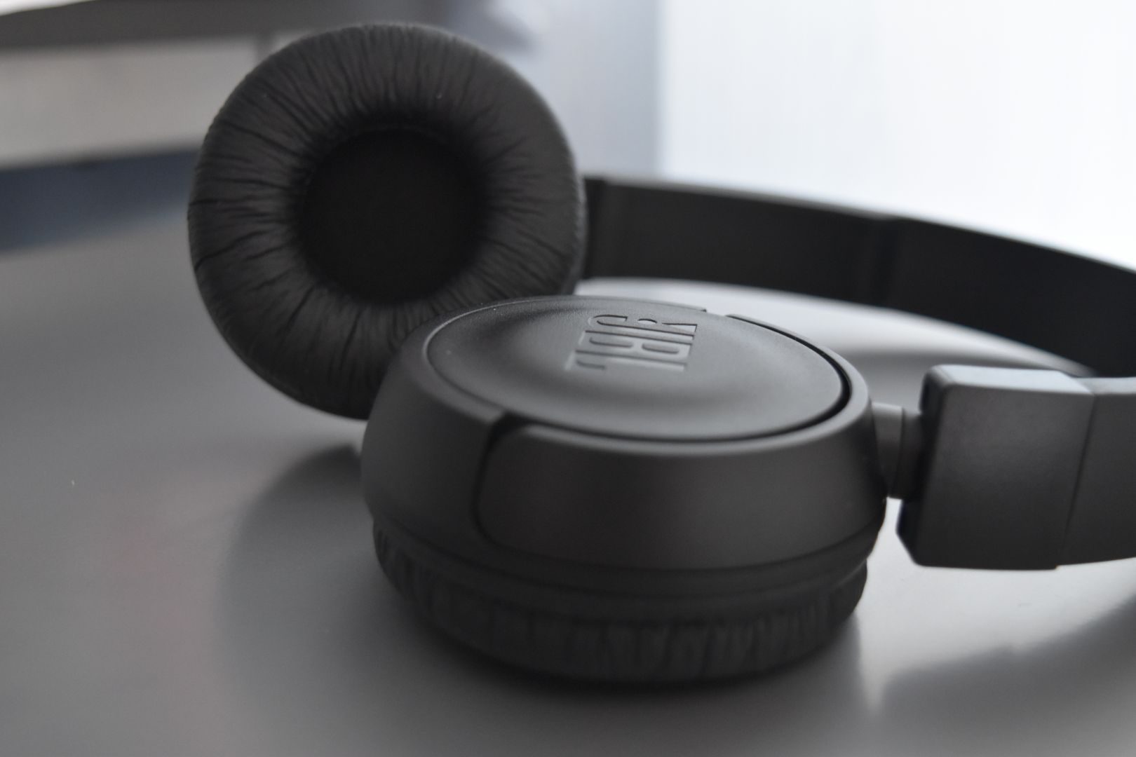 JBL T450BT un casque Bluetooth pas cher ! Rotek