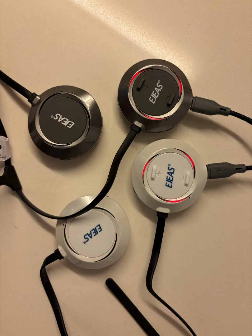 ejeas S2 voyant charge usb c