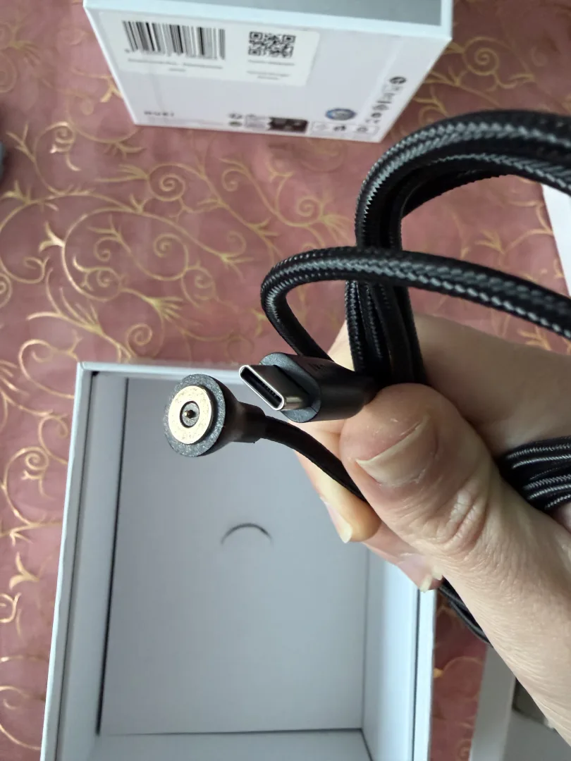 Câble chargement magnétique USB-C Nuki Smart Lock Pro