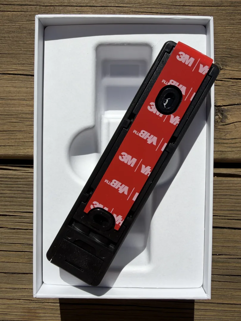 Nuki Keypad 2 NFC contenu boîte dos adhésif 3M