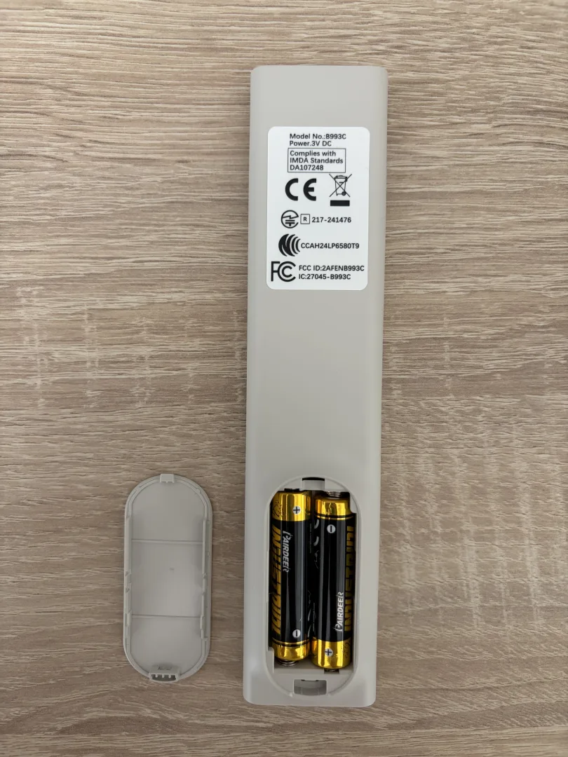 Compartiment à piles de la télécommande du XGIMI Elfin Flip Plus