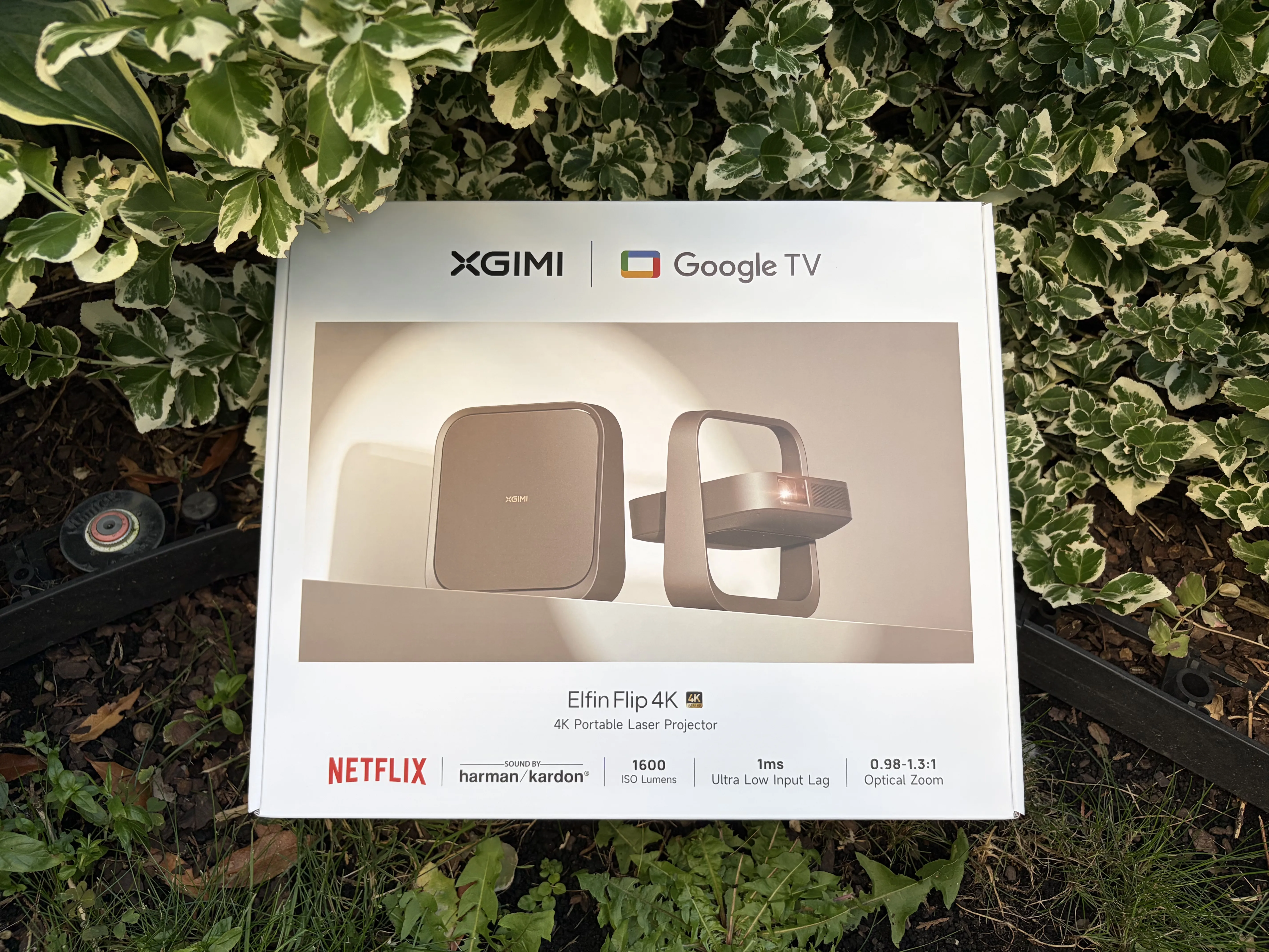 Packaging Elfin Flip 4K