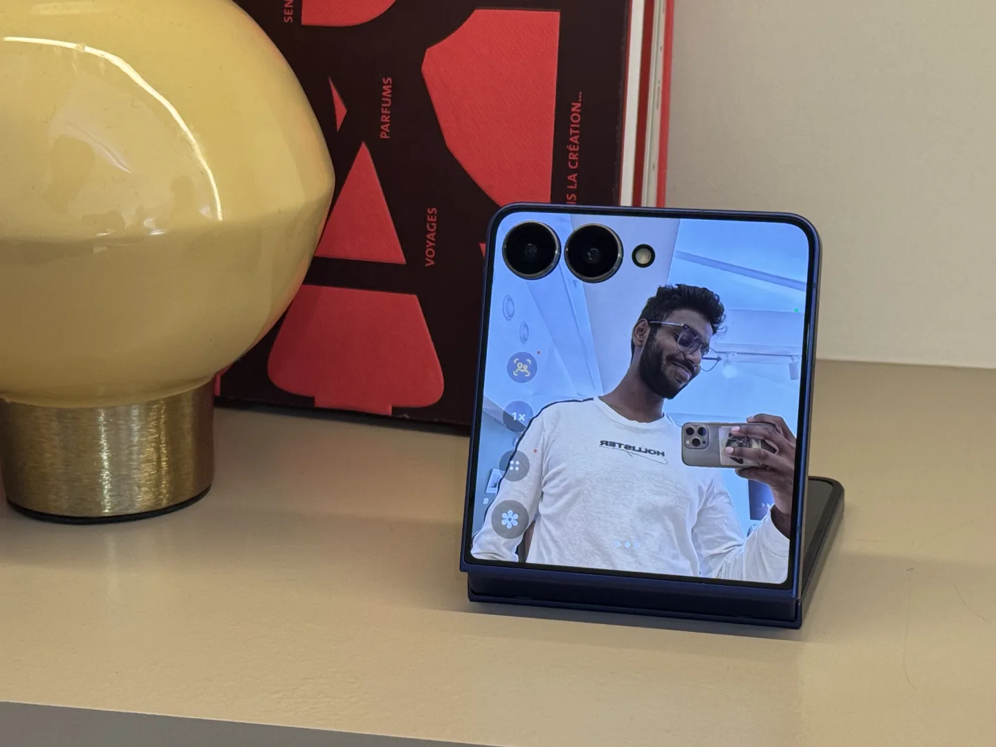 samsung galaxy z flip 7 caméra pied