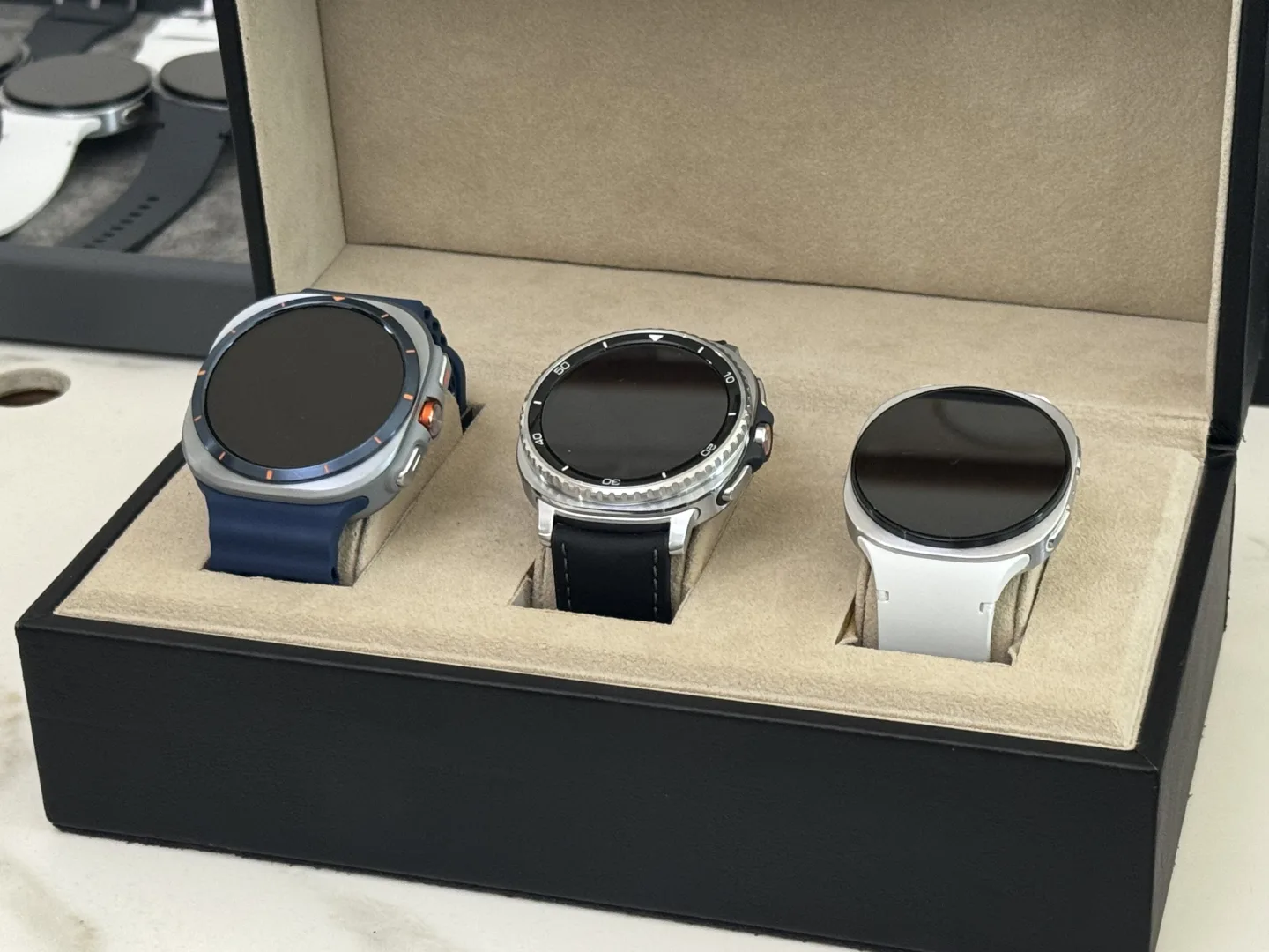 Les nouvelles montre de samsung présenté à la Galaxy Unpacked 2025 : Watch Ultra 2025, Watch 8 Classic, Watch 8