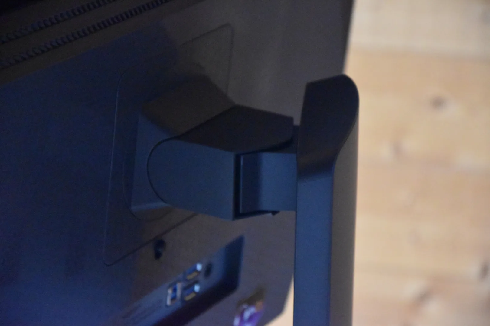 LG UltraGear 27GX790A