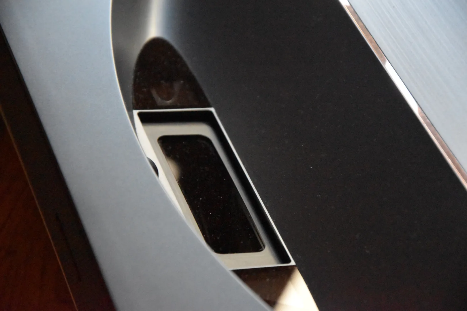 Hisense PT1