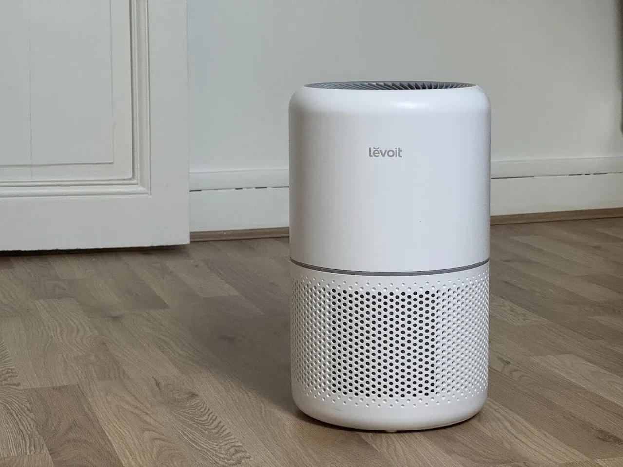 le levoit core 300s posé au sol