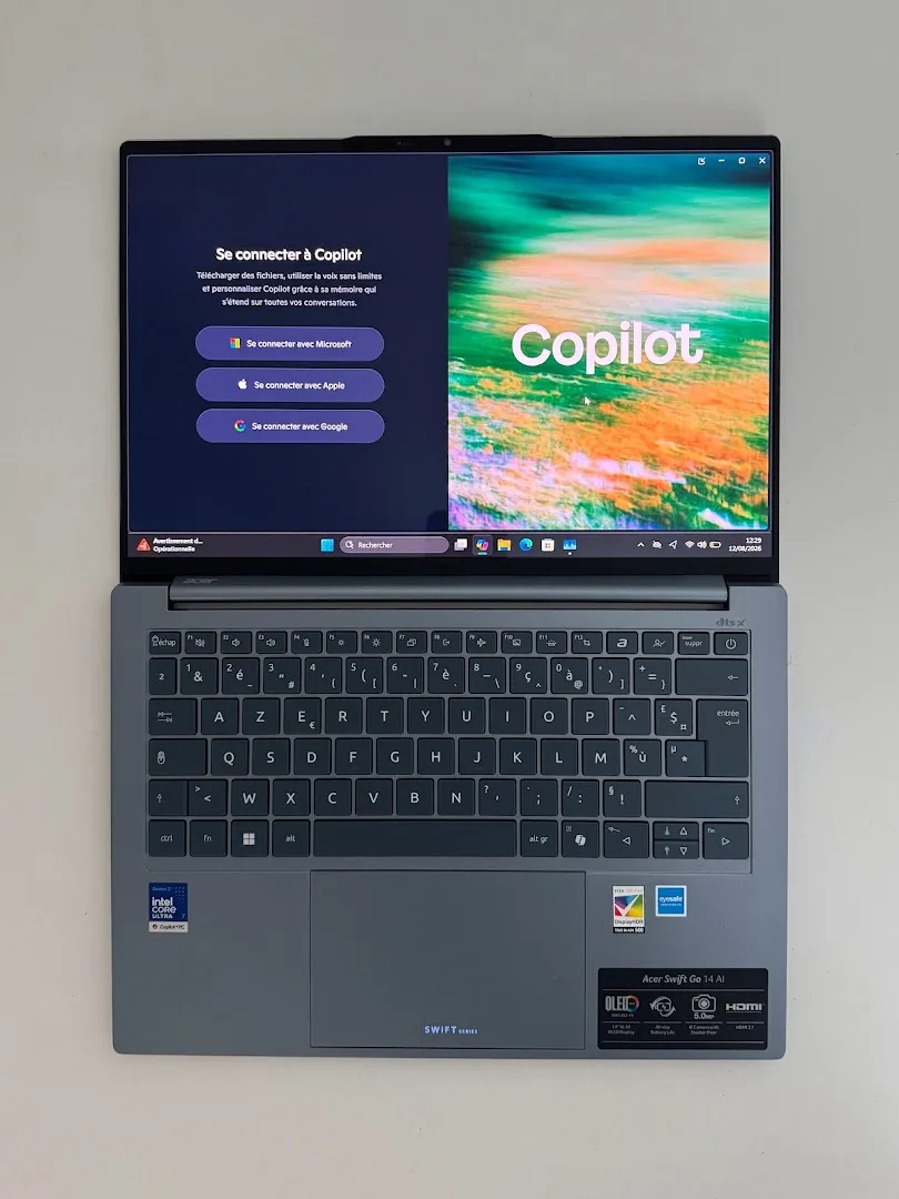 acer swifft go 14 ai à plat