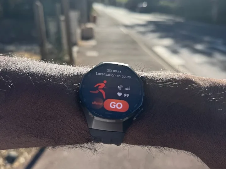 Course sur une montre connectée