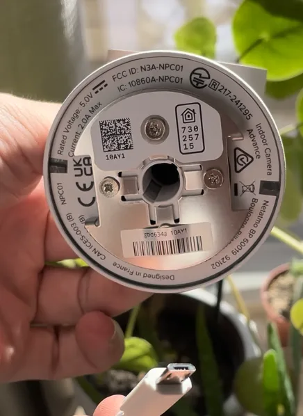 Port Micro-USB de la caméra intérieure Advance de Netatmo