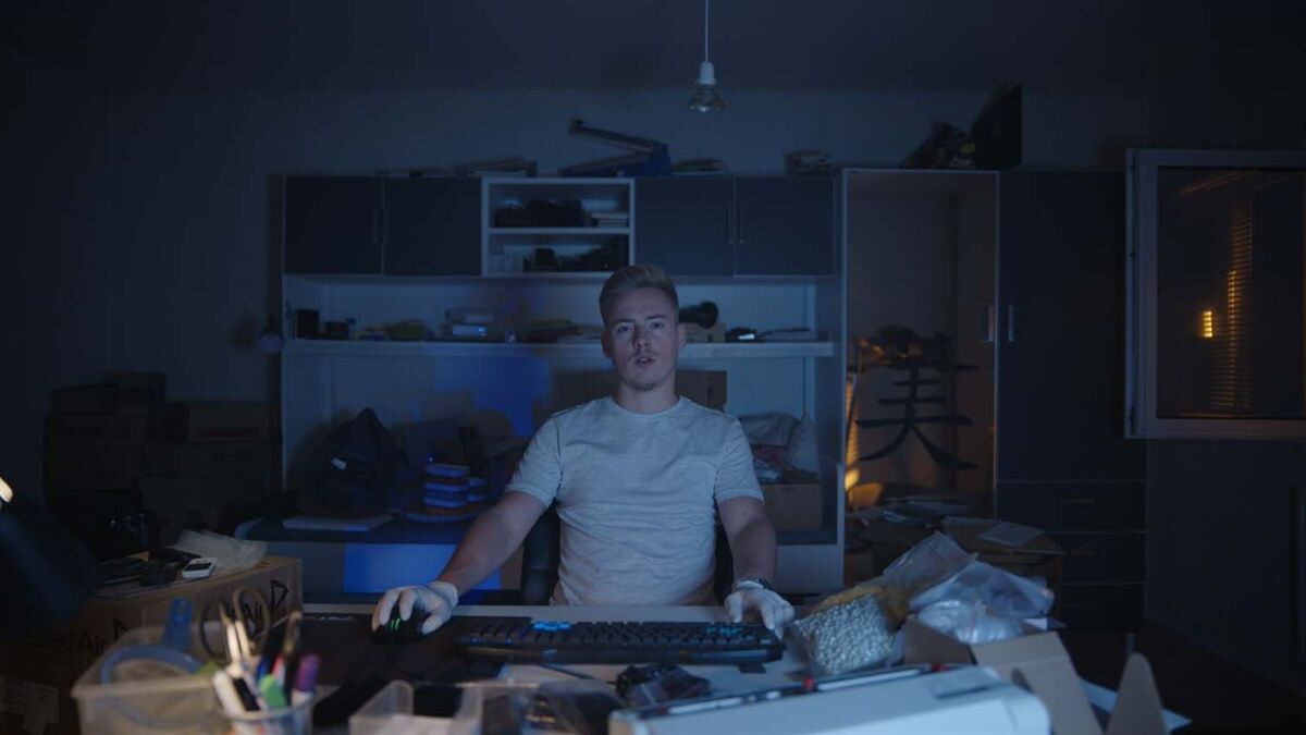 Shiny Flakes : le documentaire sur l’ado qui vendait de la drogue depuis sa chambre